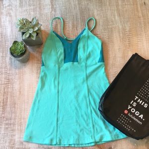 Lululemon workout tank